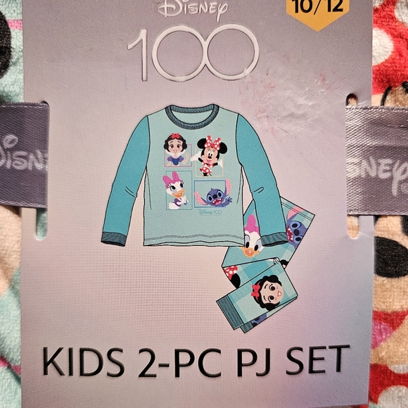 2/$20 Disney 2PC PJ Sleep Set - Picture 6 of 8